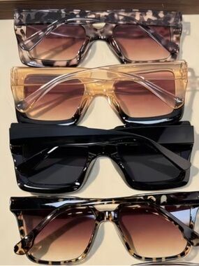 6 Six Assorted Oversized Square Sunglasses - Mixed Colors